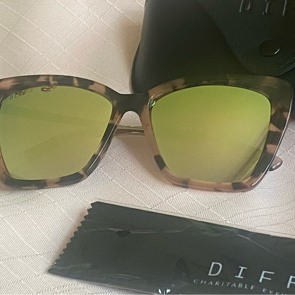 DIFF Eyewear Becky II BRAND NEW - Picture 16 of 16